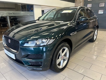 Used Jaguar F-Pace 2018 for sale - 76909829: Photo
