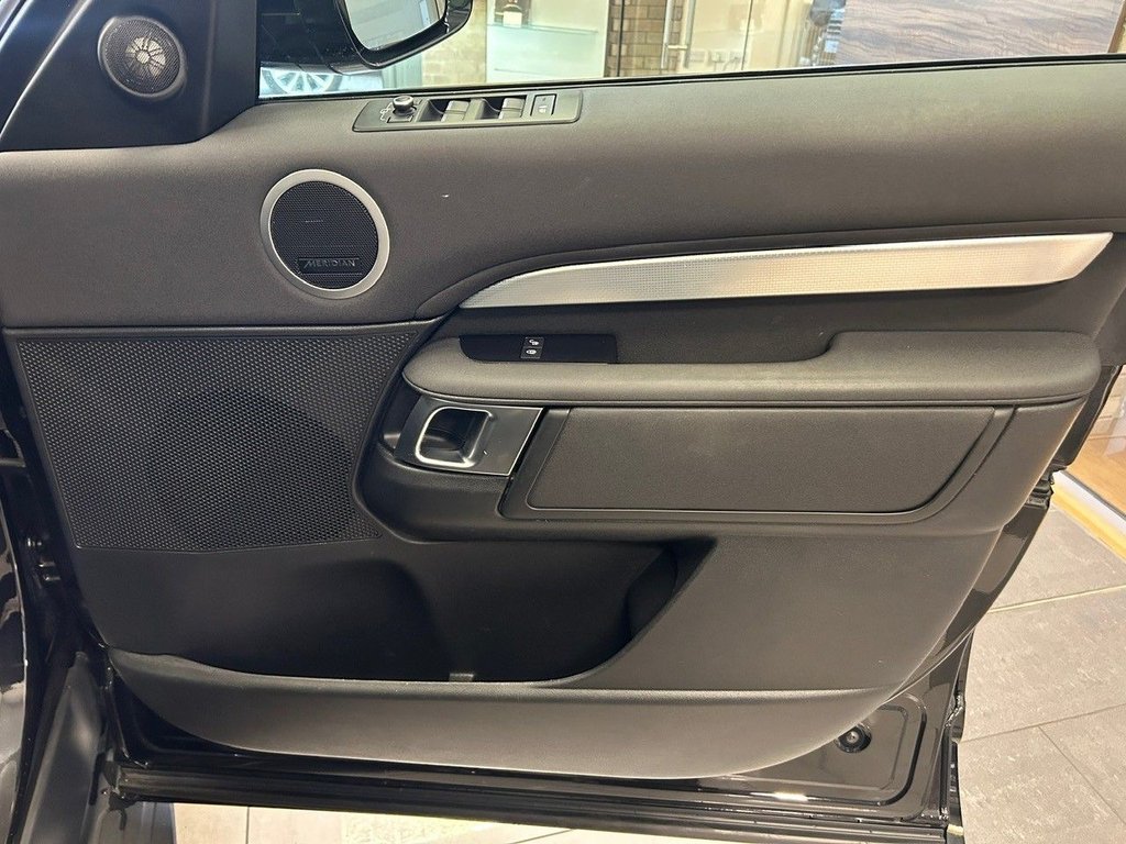 Used Land Rover Discovery 2019 for sale - 76724167: Photo 19