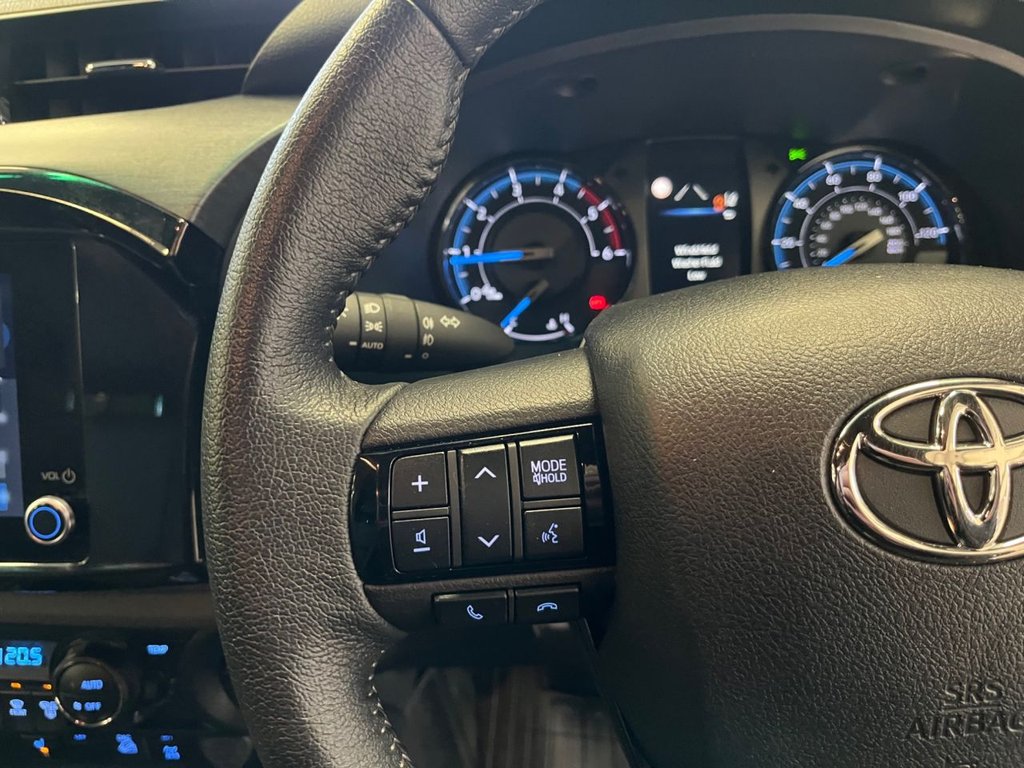 Used Toyota Hilux 2025 for sale - 77139469: Photo 13