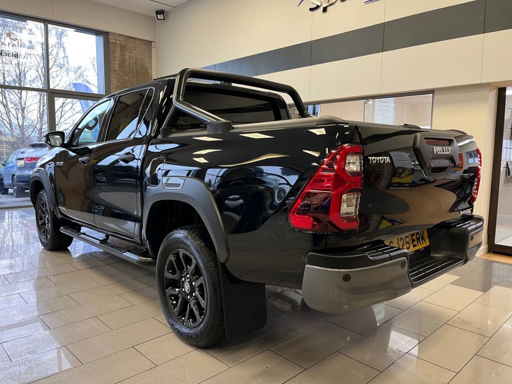 Used Toyota Hilux 2025 for sale - 77139469: Photo 5