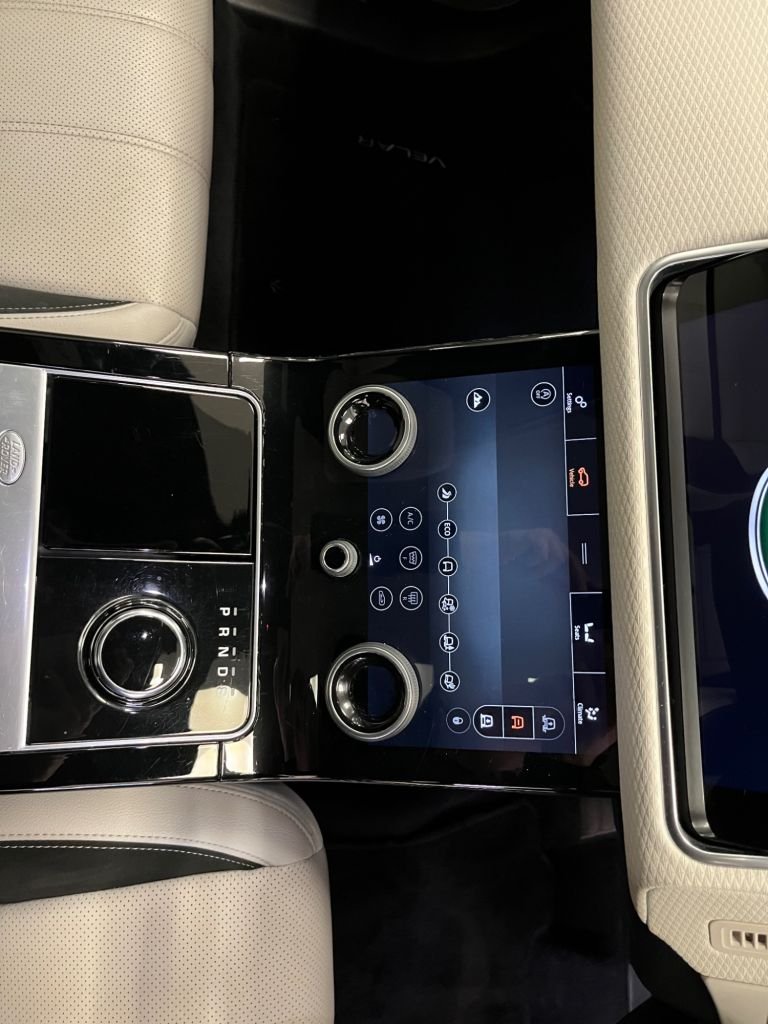 Used Land Rover Range Rover Velar 2020 for sale - 77668910: Photo 10