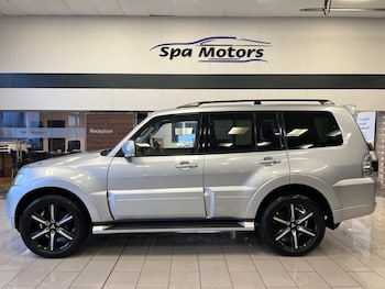 Used Mitsubishi Shogun 2017 for sale - 77165938: Photo