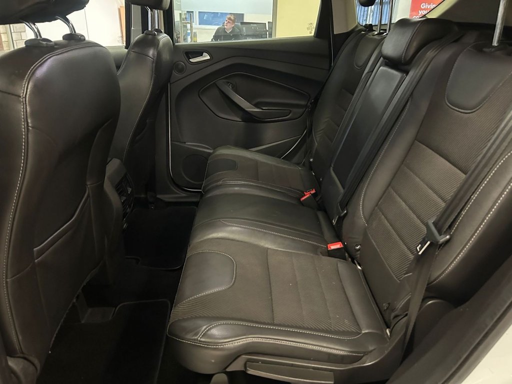 Used Ford Kuga 2015 for sale - 77642908: Photo 15