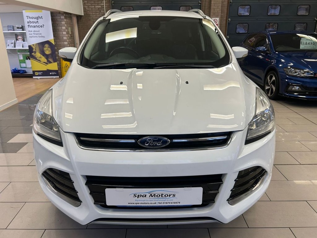 Used Ford Kuga 2015 for sale - 77642908: Photo 2