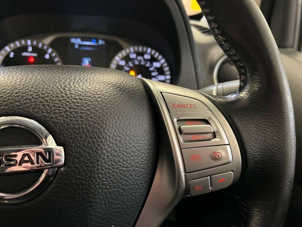 Used Nissan Navara 2018 for sale - 77507191: Photo 15