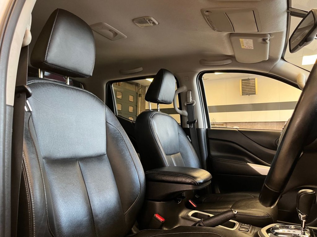 Used Nissan Navara 2020 for sale - 76768418: Photo 12