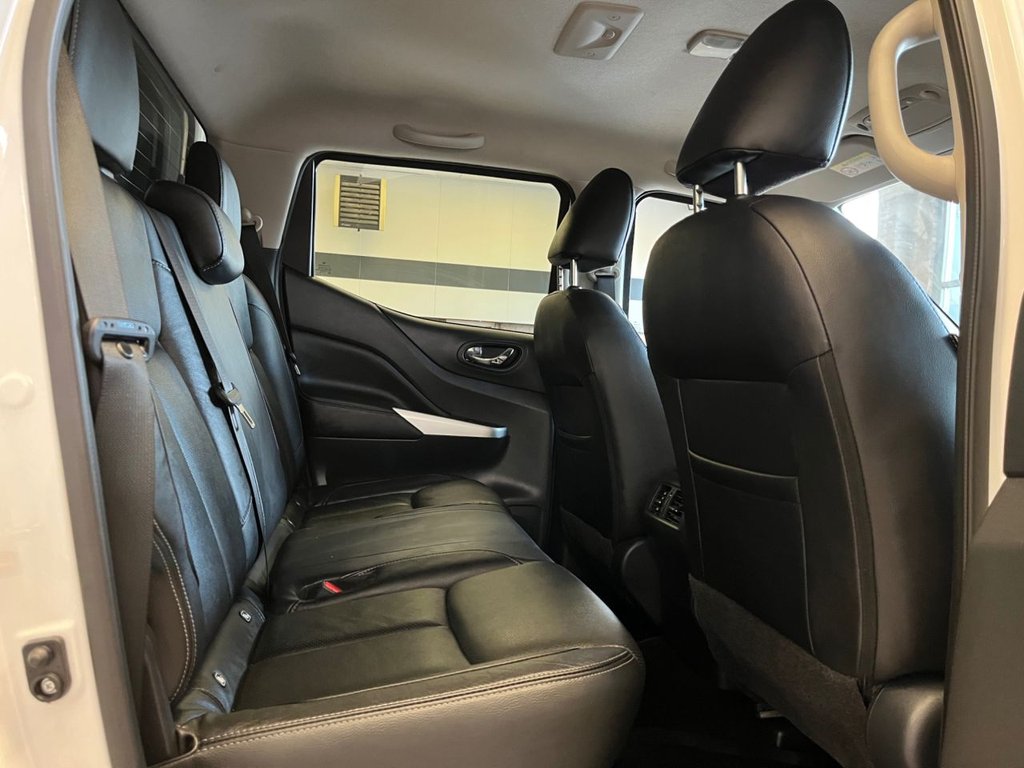 Used Nissan Navara 2020 for sale - 76768418: Photo 20