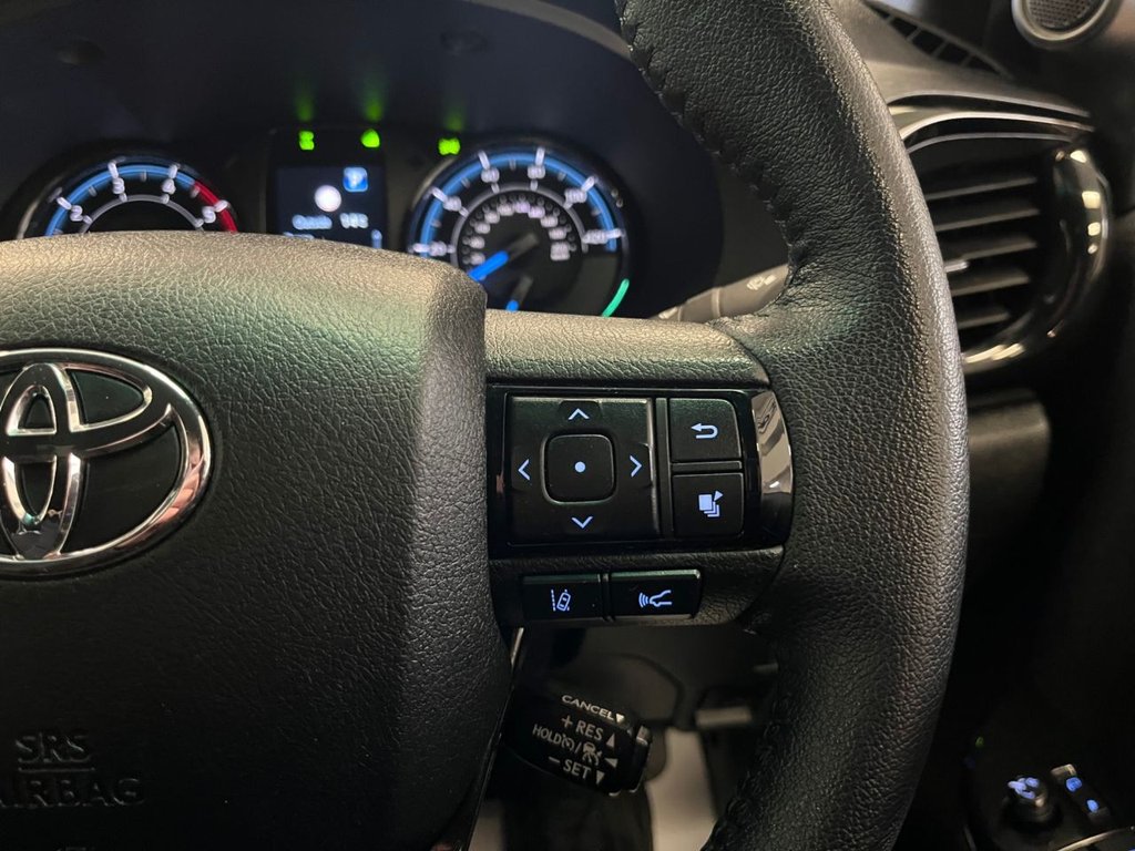 Used Toyota Hilux 2023 for sale - 77593932: Photo 14