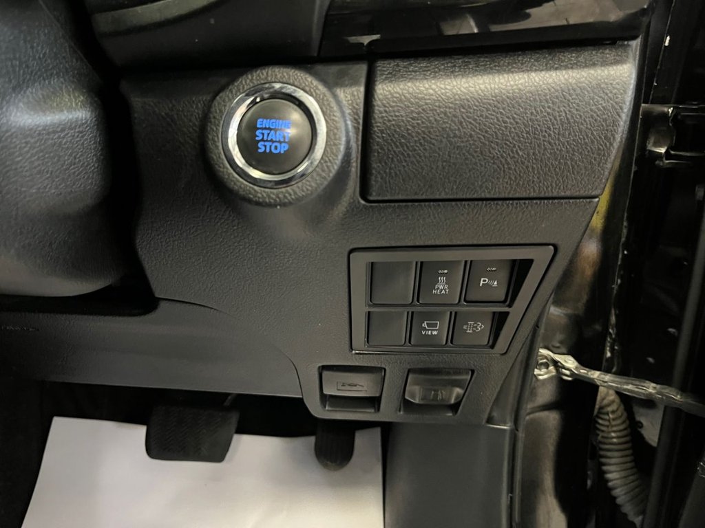 Used Toyota Hilux 2023 for sale - 77593932: Photo 16