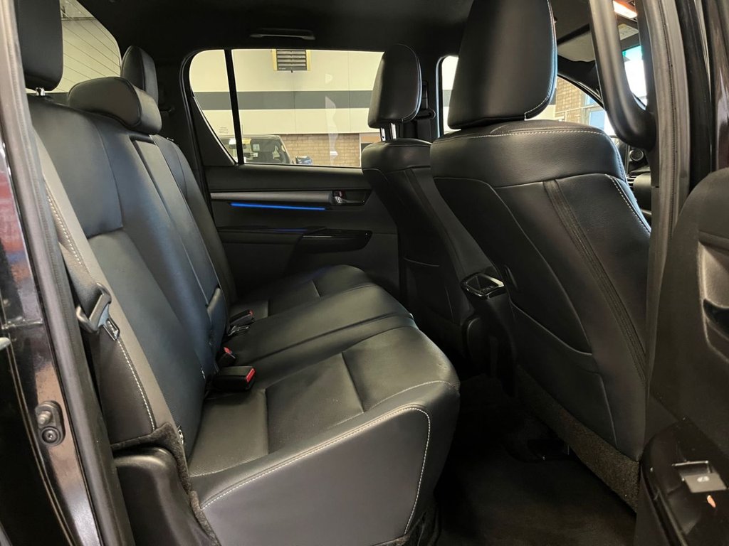 Used Toyota Hilux 2023 for sale - 77593932: Photo 18