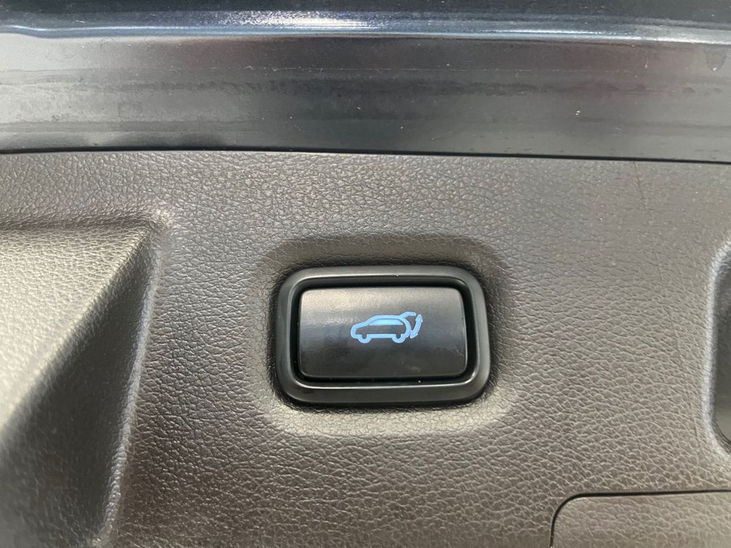 Used Hyundai Santa Fe 2019 for sale - 76236238: Photo 17