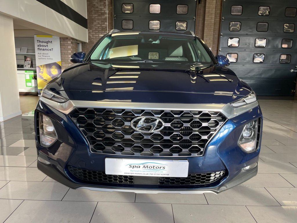 Used Hyundai Santa Fe 2019 for sale - 76236238: Photo 2