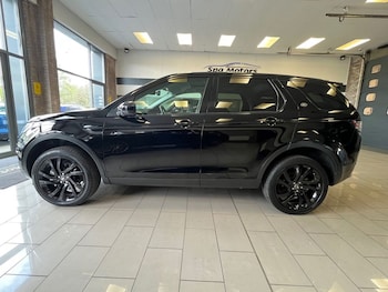 Used Land Rover Discovery Sport 2017 for sale - 78358154: Photo