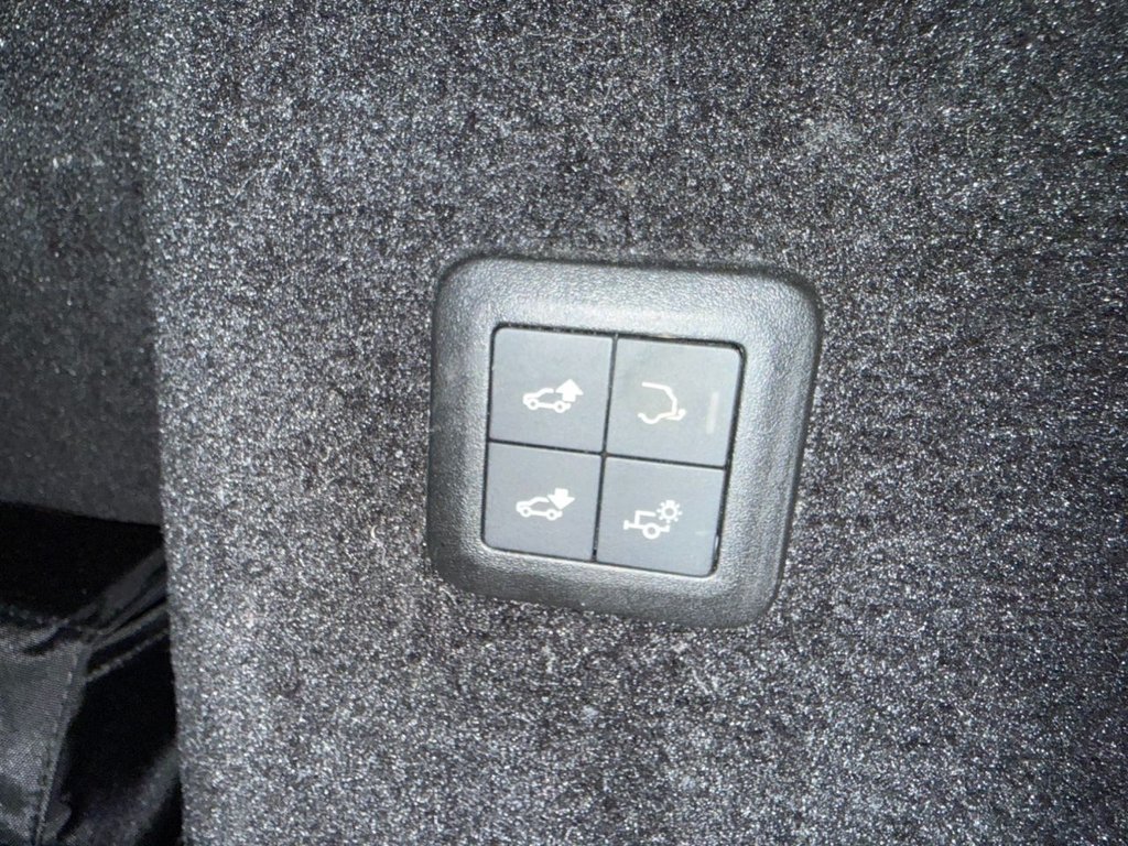 Used Land Rover Range Rover Sport 2020 for sale - 78219307: Photo 35