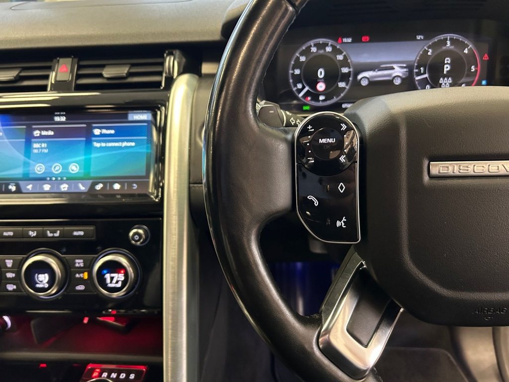 Used Land Rover Discovery 2018 for sale - 76510063: Photo 13