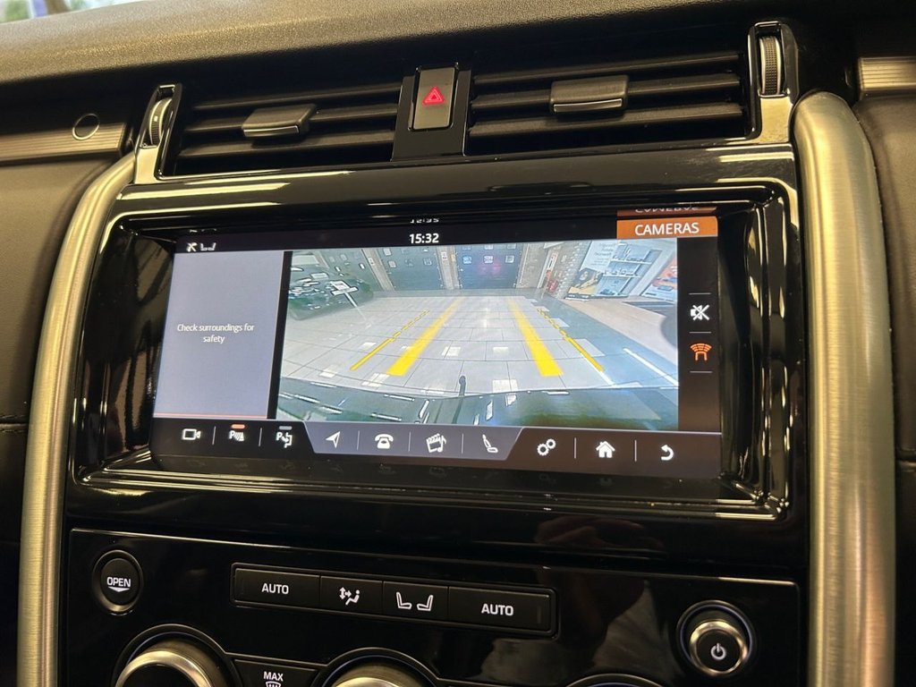 Used Land Rover Discovery 2018 for sale - 76510063: Photo 17