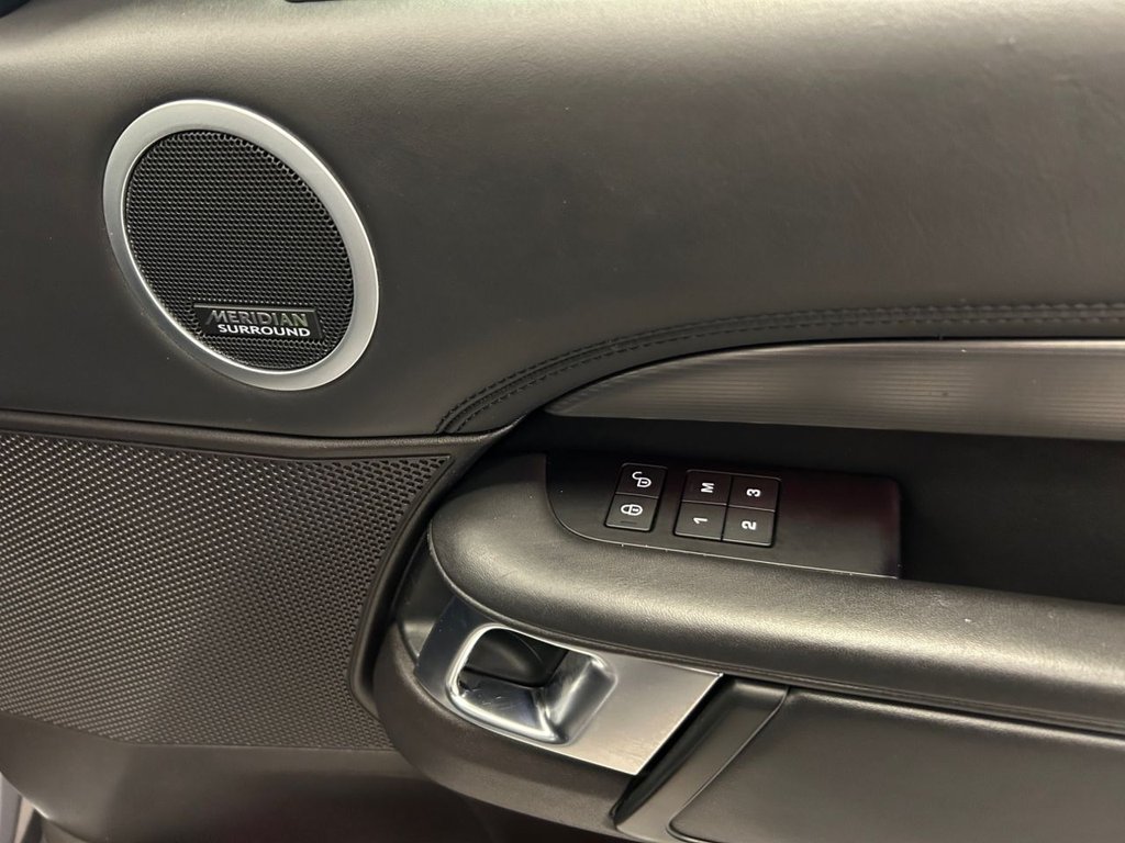 Used Land Rover Discovery 2018 for sale - 76510063: Photo 19