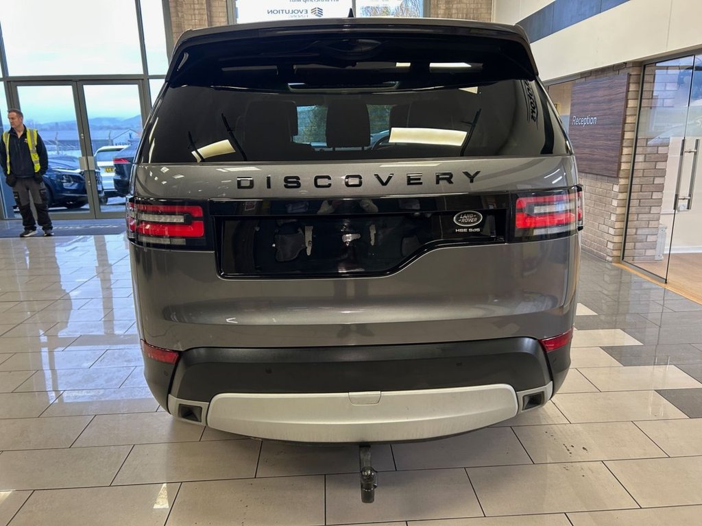 Used Land Rover Discovery 2018 for sale - 76510063: Photo 6