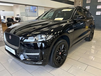 Used Jaguar F-Pace 2016 for sale - 76356180: Photo