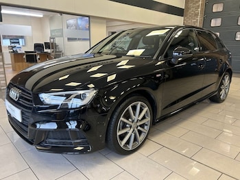 Used Audi A3 2018 for sale - 76430243: Photo