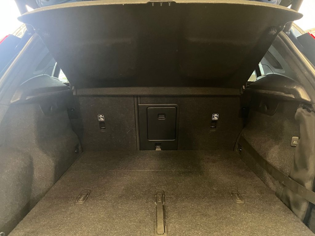 Used Volvo XC40 2018 for sale - 76018853: Photo 19