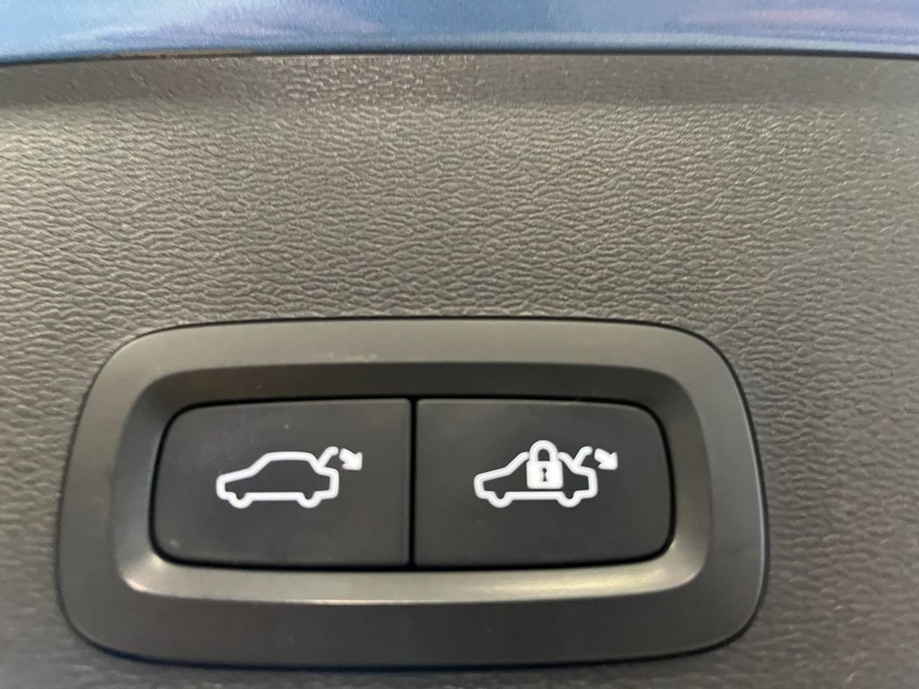 Used Volvo XC40 2018 for sale - 76018853: Photo 20