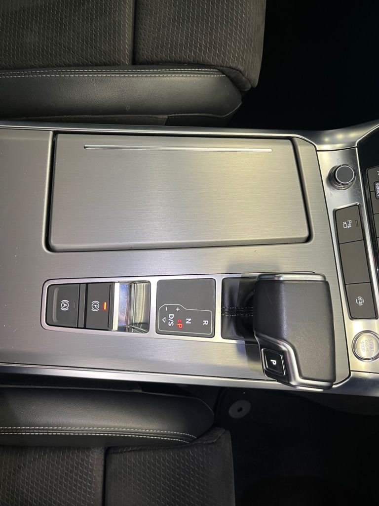 Used Audi A6 Saloon 2018 for sale - 76118962: Photo 11