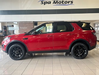 Used Land Rover Discovery Sport 2017 for sale - 75830722: Photo
