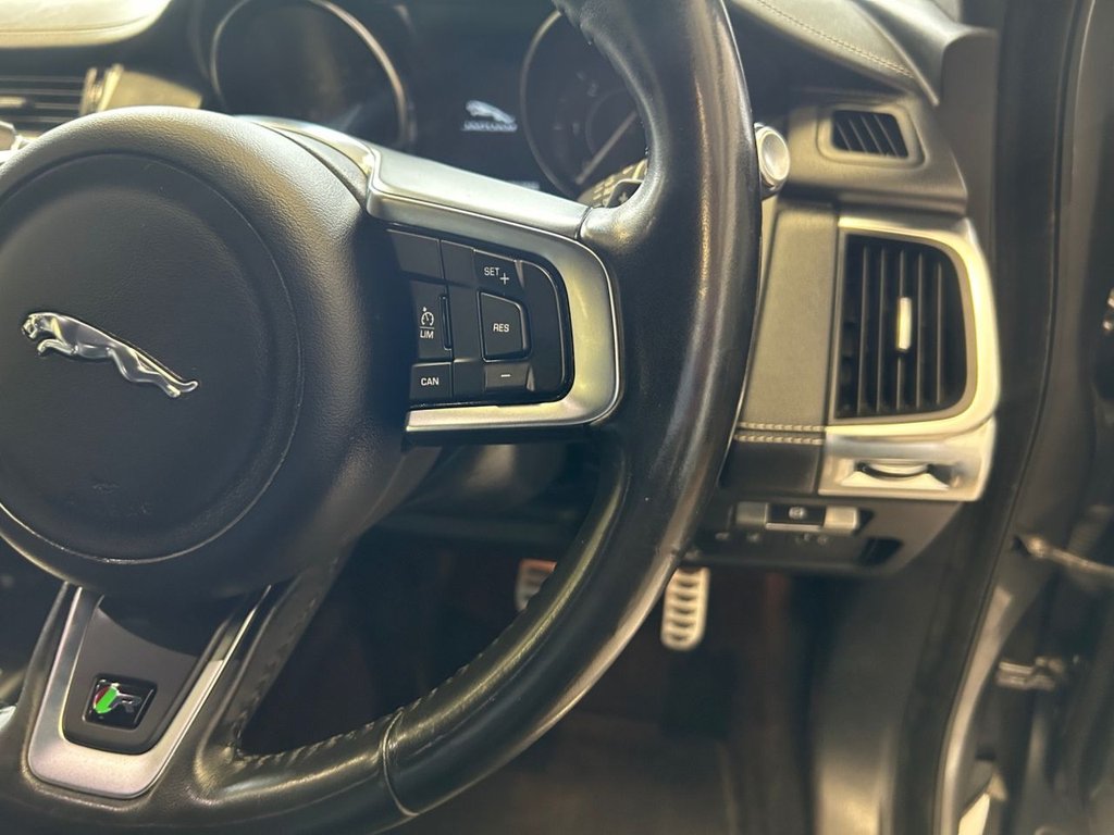 Used Jaguar E-Pace 2019 for sale - 75998694: Photo 15