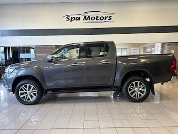 Used Toyota Hilux 2018 for sale - 75896554: Photo