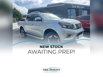 Nissan - Navara