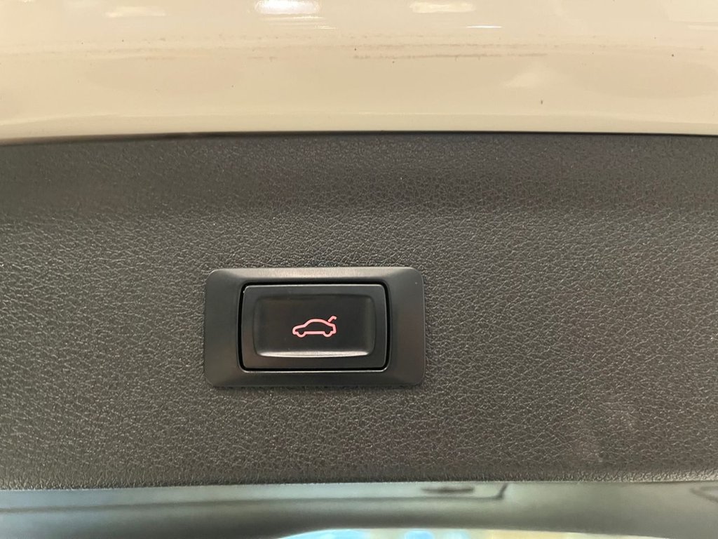 Used Audi Q3 2016 for sale - 76768341: Photo 21