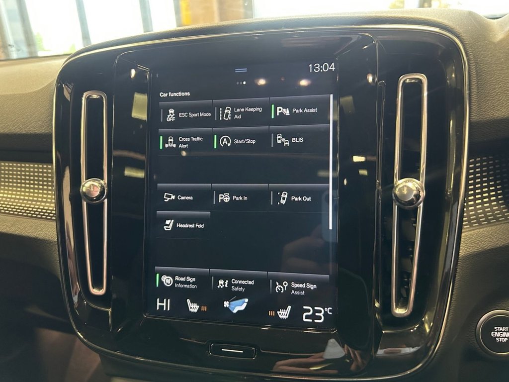 Used Volvo XC40 2018 for sale - 76724857: Photo 18