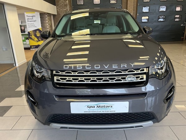 Used Land Rover Discovery Sport 2016 for sale - 76256795: Photo 2