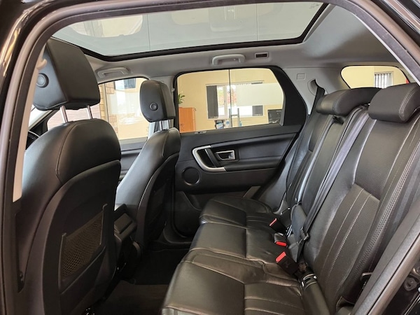 Used Land Rover Discovery Sport 2015 for sale - 76323317: Photo 21