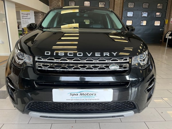 Used Land Rover Discovery Sport 2015 for sale - 76323317: Photo 2