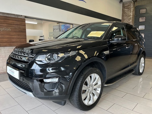 Used Land Rover Discovery Sport 2015 for sale - 76323317: Photo 3
