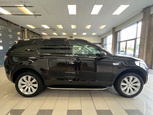 Used Land Rover Discovery Sport 2015 for sale - 76323317: Photo 8