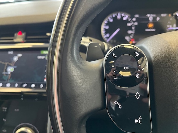 Used Land Rover Discovery Sport 2020 for sale - 76266682: Photo 13