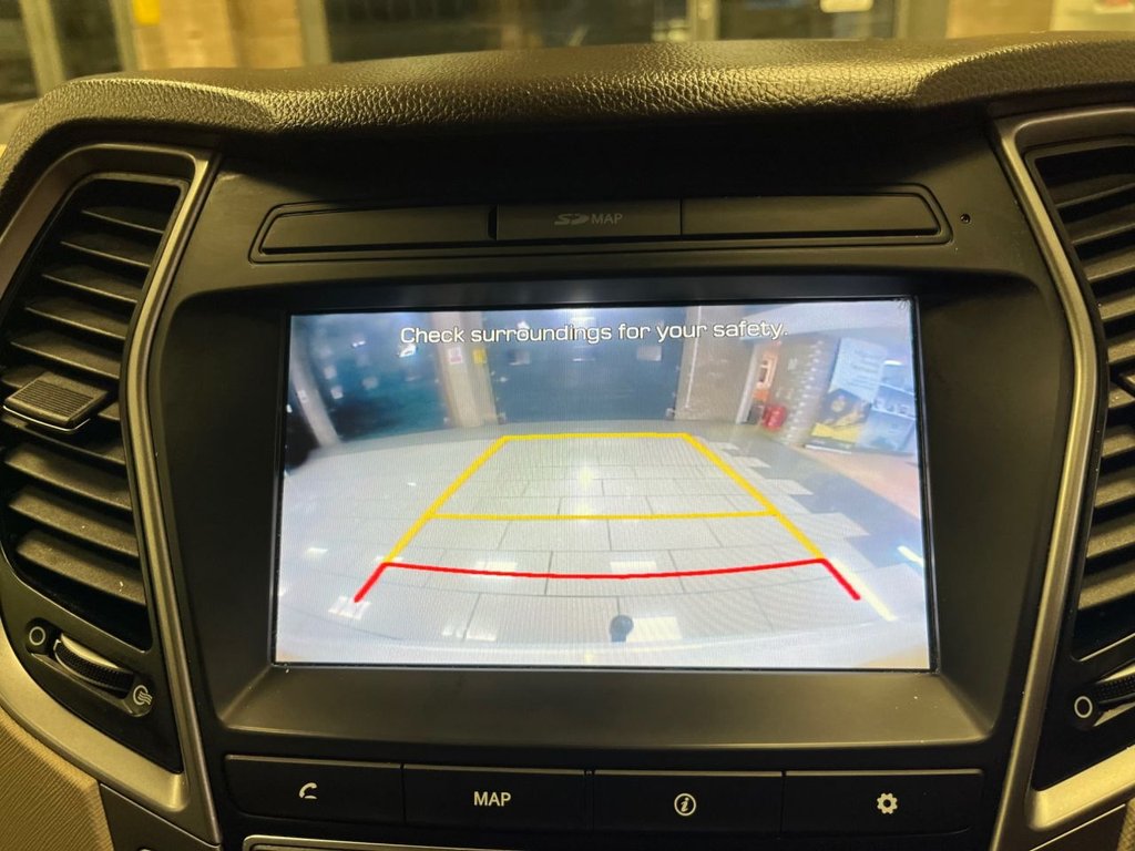 Used Hyundai Santa Fe 2016 for sale - 76454493: Photo 14