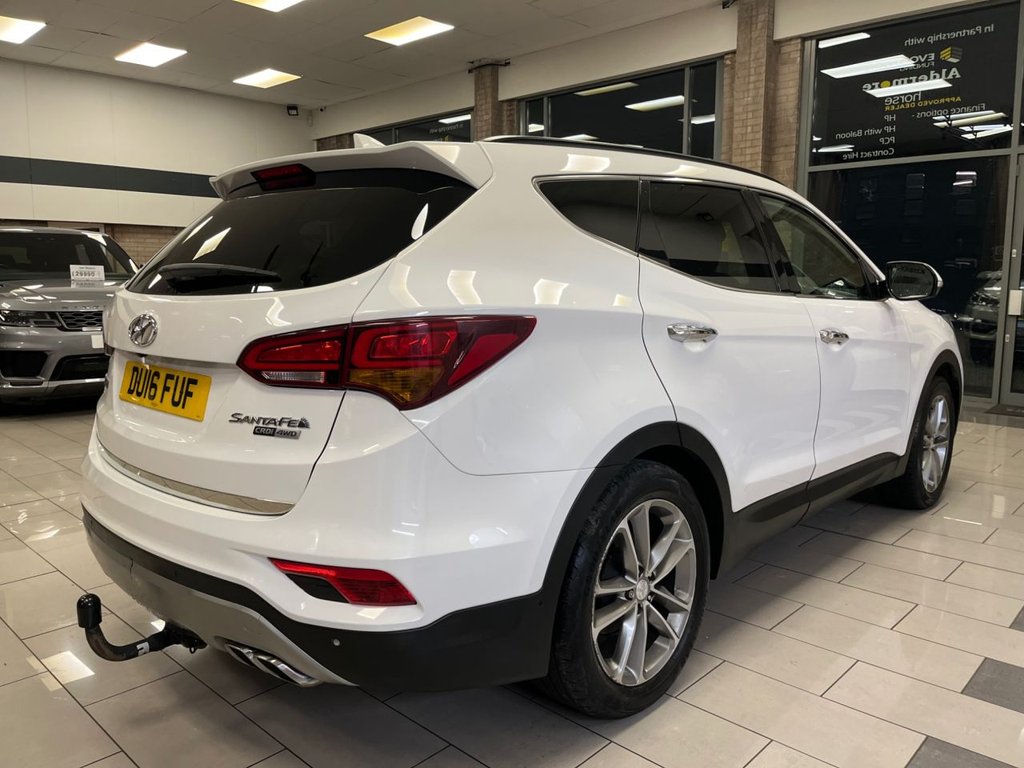 Used Hyundai Santa Fe 2016 for sale - 76454493: Photo 7