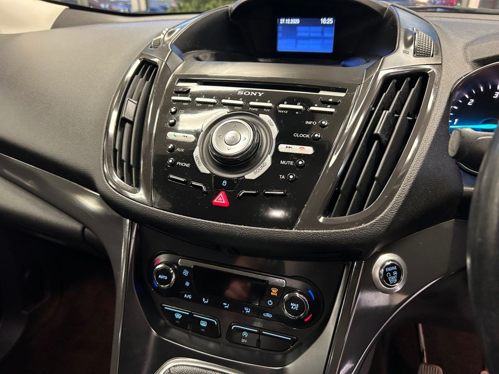 Used Ford Kuga 2015 for sale - 76821115: Photo 15