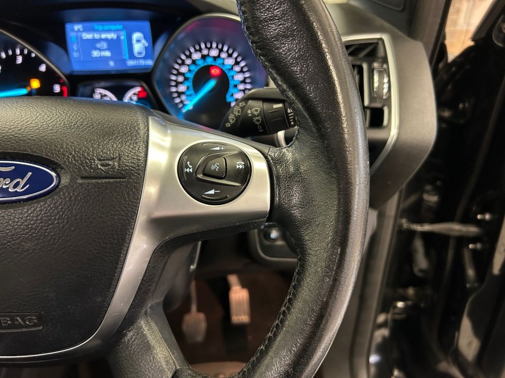 Used Ford Kuga 2015 for sale - 76821115: Photo 18