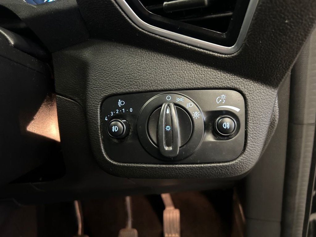 Used Ford Kuga 2015 for sale - 76821115: Photo 19