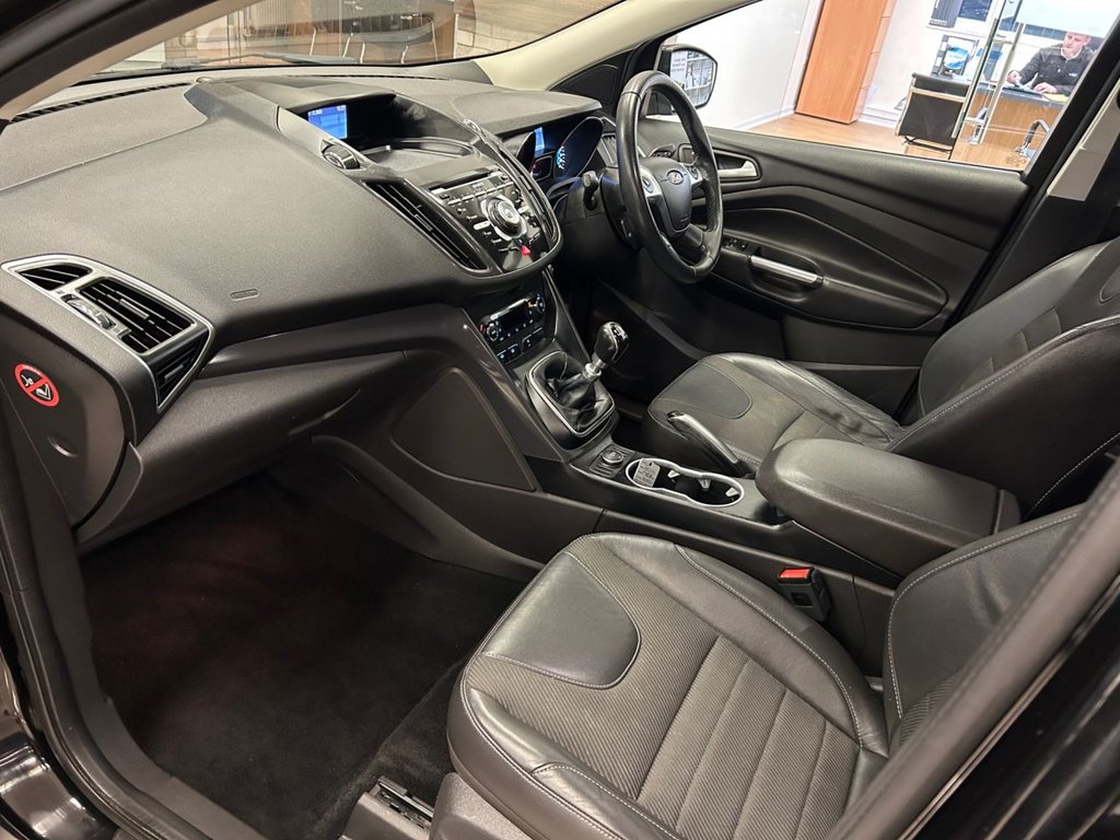 Used Ford Kuga 2015 for sale - 76821115: Photo 25