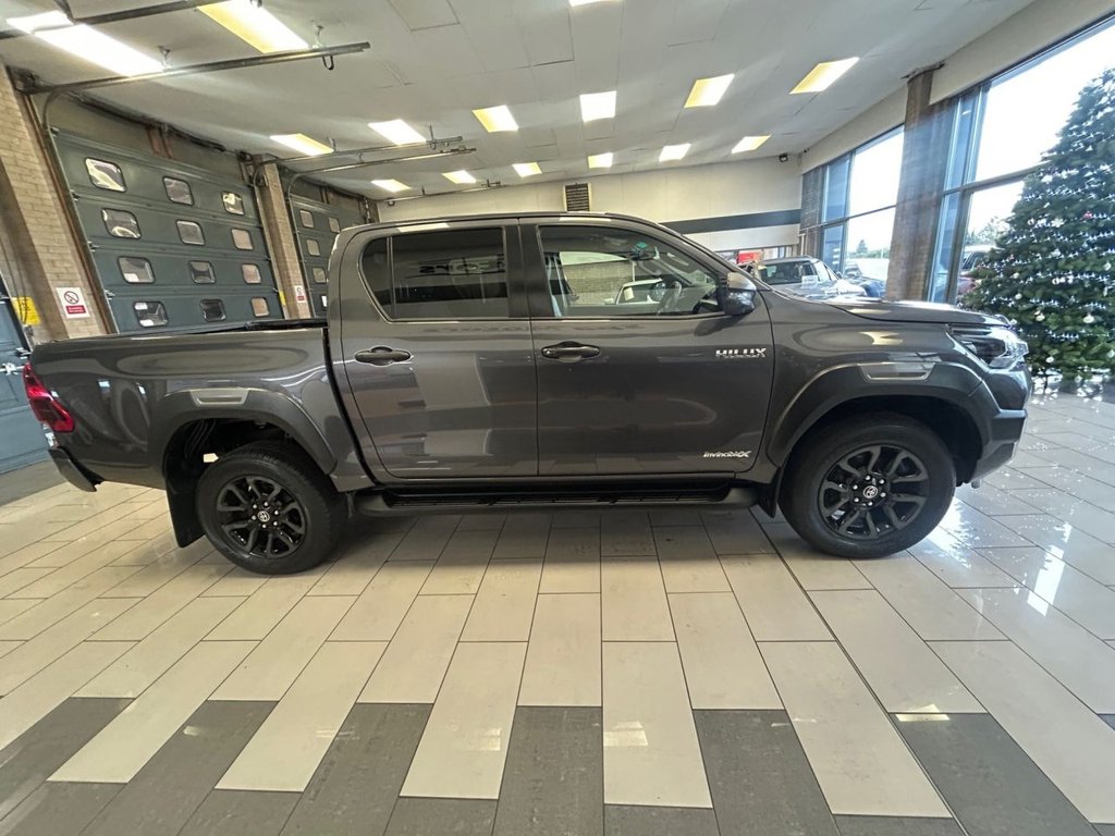 Used Toyota Hilux 2023 for sale - 76934857: Photo 8