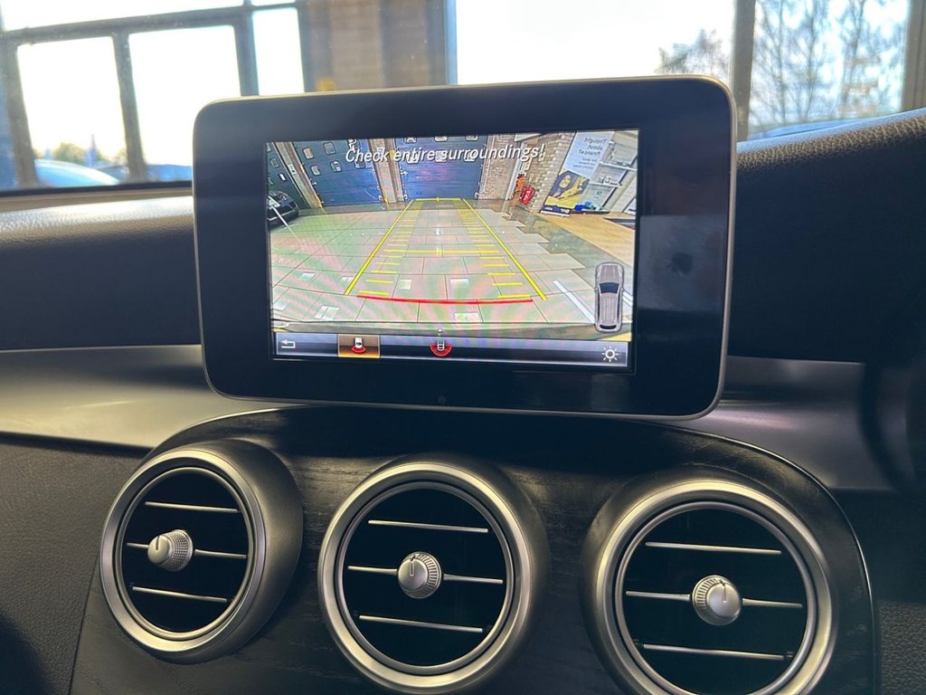 Used Mercedes-Benz GLC 2019 for sale - 76739937: Photo 18