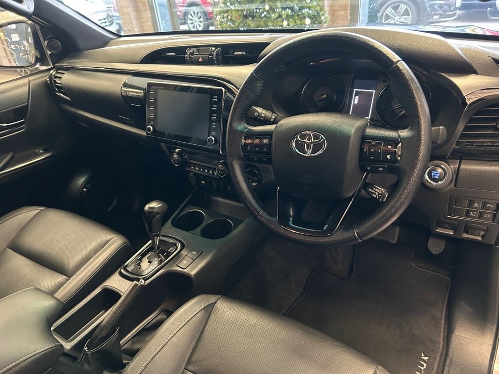 Used Toyota Hilux 2023 for sale - 76973385: Photo 13