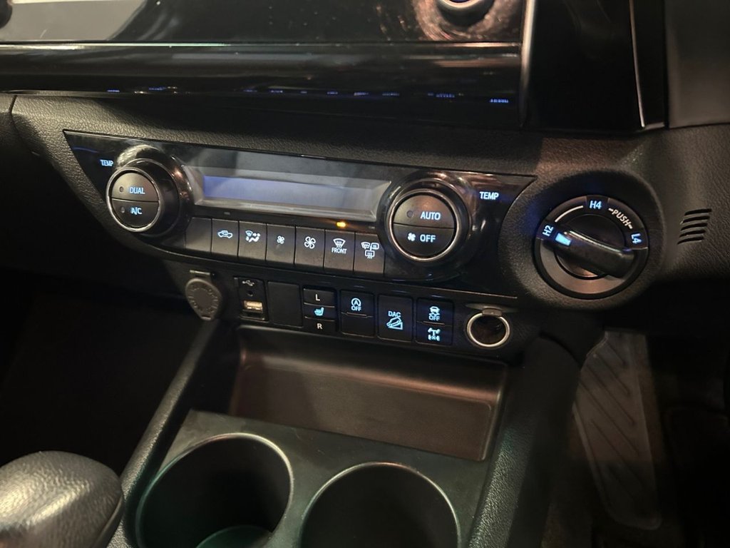 Used Toyota Hilux 2023 for sale - 76973385: Photo 16