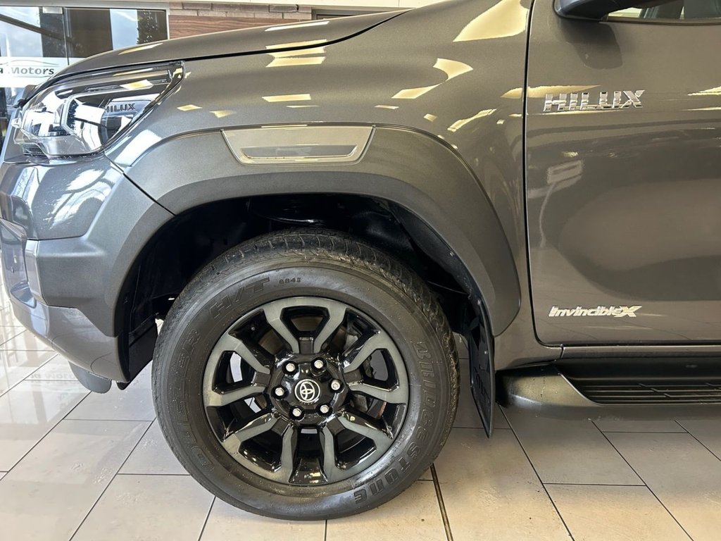 Used Toyota Hilux 2023 for sale - 76973385: Photo 9
